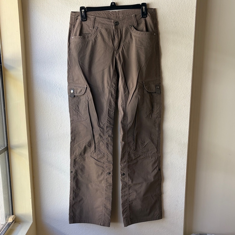 Kuhl Women’s Cargo Pants in Taupe Brown